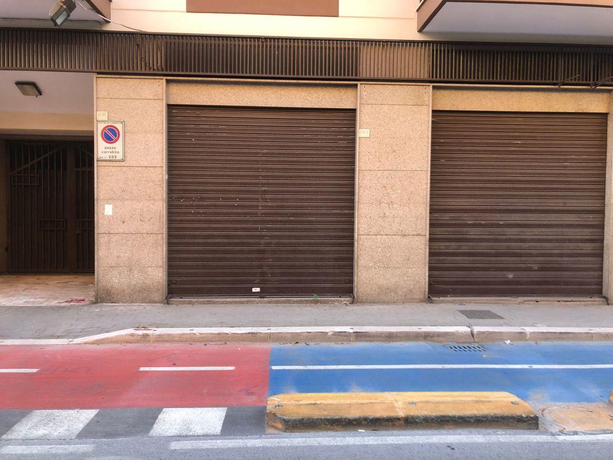 Negozio in Via Renella 106, Caserta - Foto 1