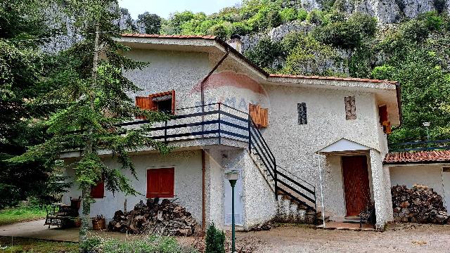 Einfamilienhaus in {3}, Laghetto Mandria del Conte,Madonie S/N - Foto 1