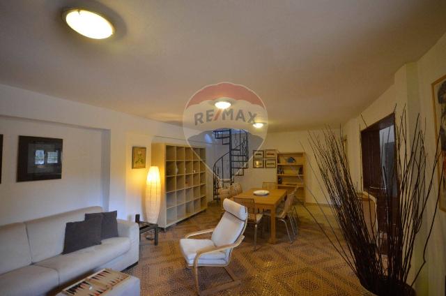 Villa in Via Garofani 6, Carini - Foto 1