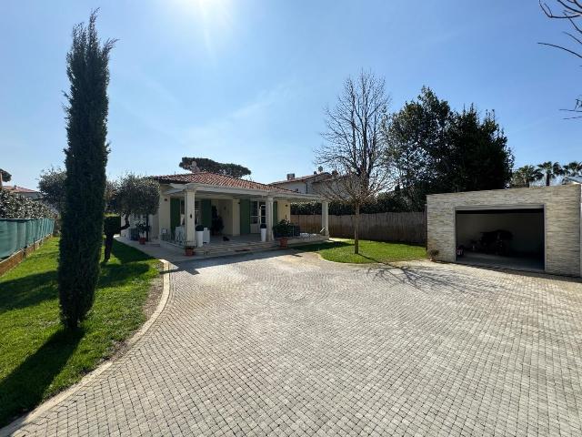 Mansion, Forte dei Marmi - Photo 1