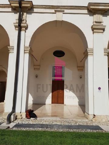 2-room flat in Santa Caterina, Vicenza - Photo 1