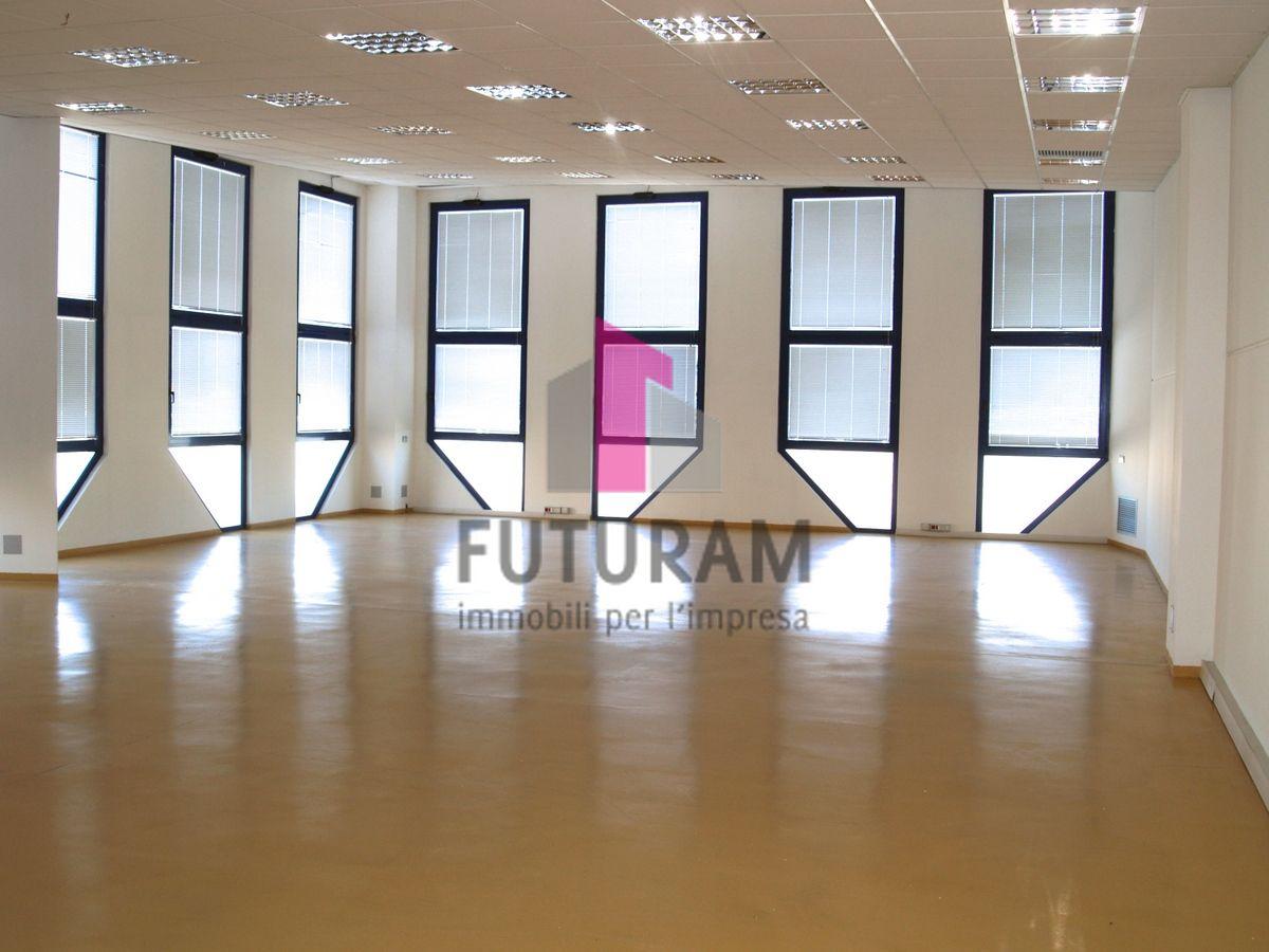 Ufficio in , Torri Di Quartesolo, {3} - Foto 1