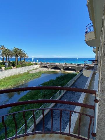 4-room flat in Corso Europa, Finale Ligure - Photo 1