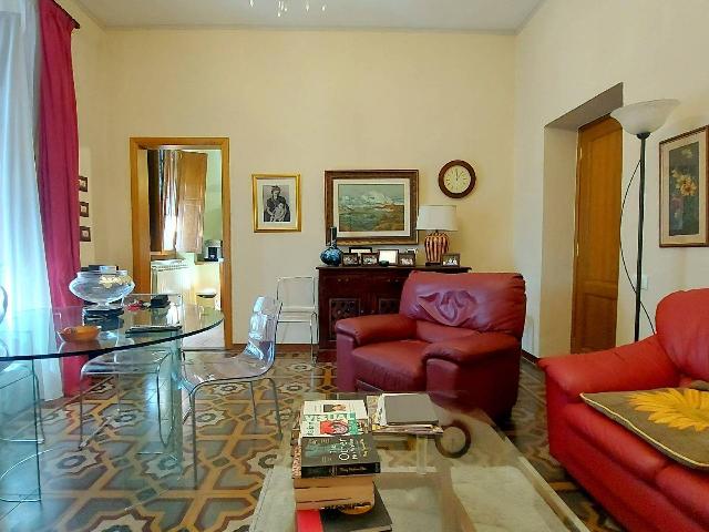 Apartament in Piazza Ponte d'Oro 14, Borgo a Mozzano - Photo 1