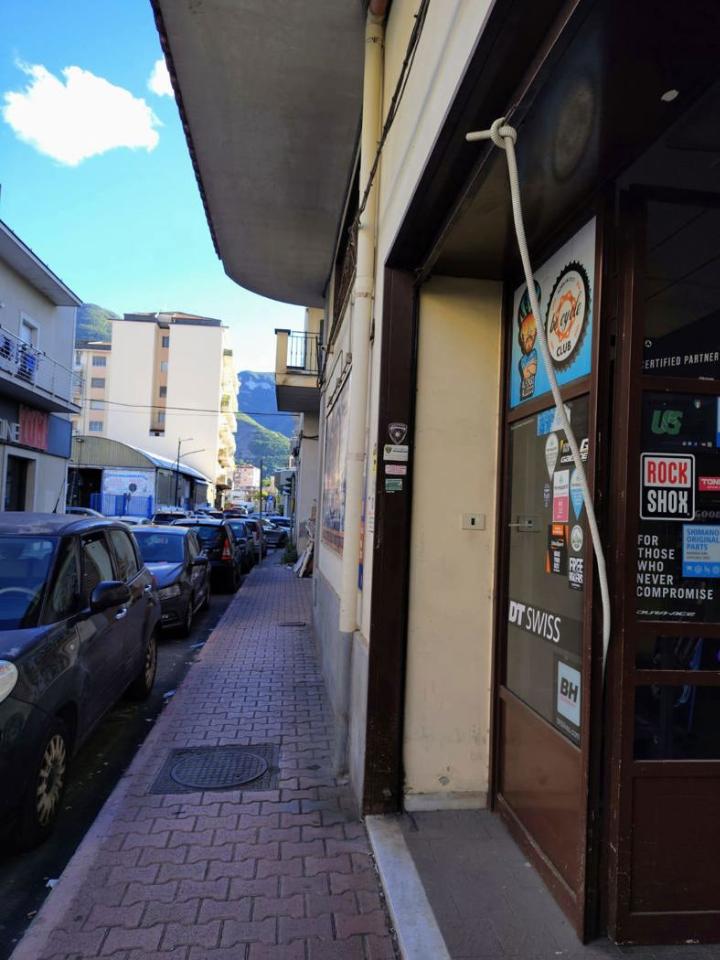 Negozio in Via Coralli  33, Pagani, {3} - Foto 2