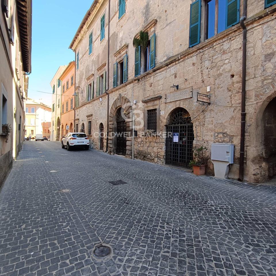 Negozio in Via di Porta Tarquinia 14, Tarquinia, {3} - Foto 1