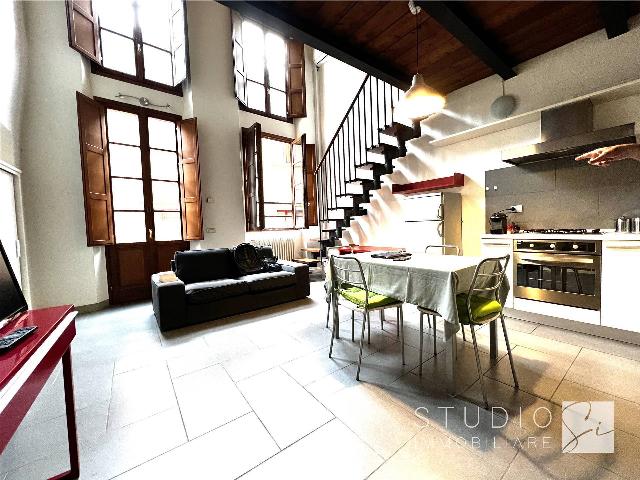 2-room flat in Via Giuseppe Verdi, Pistoia - Photo 1