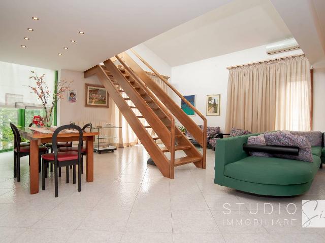 Penthouse in {3}, Via dei Cipressi - Photo 1