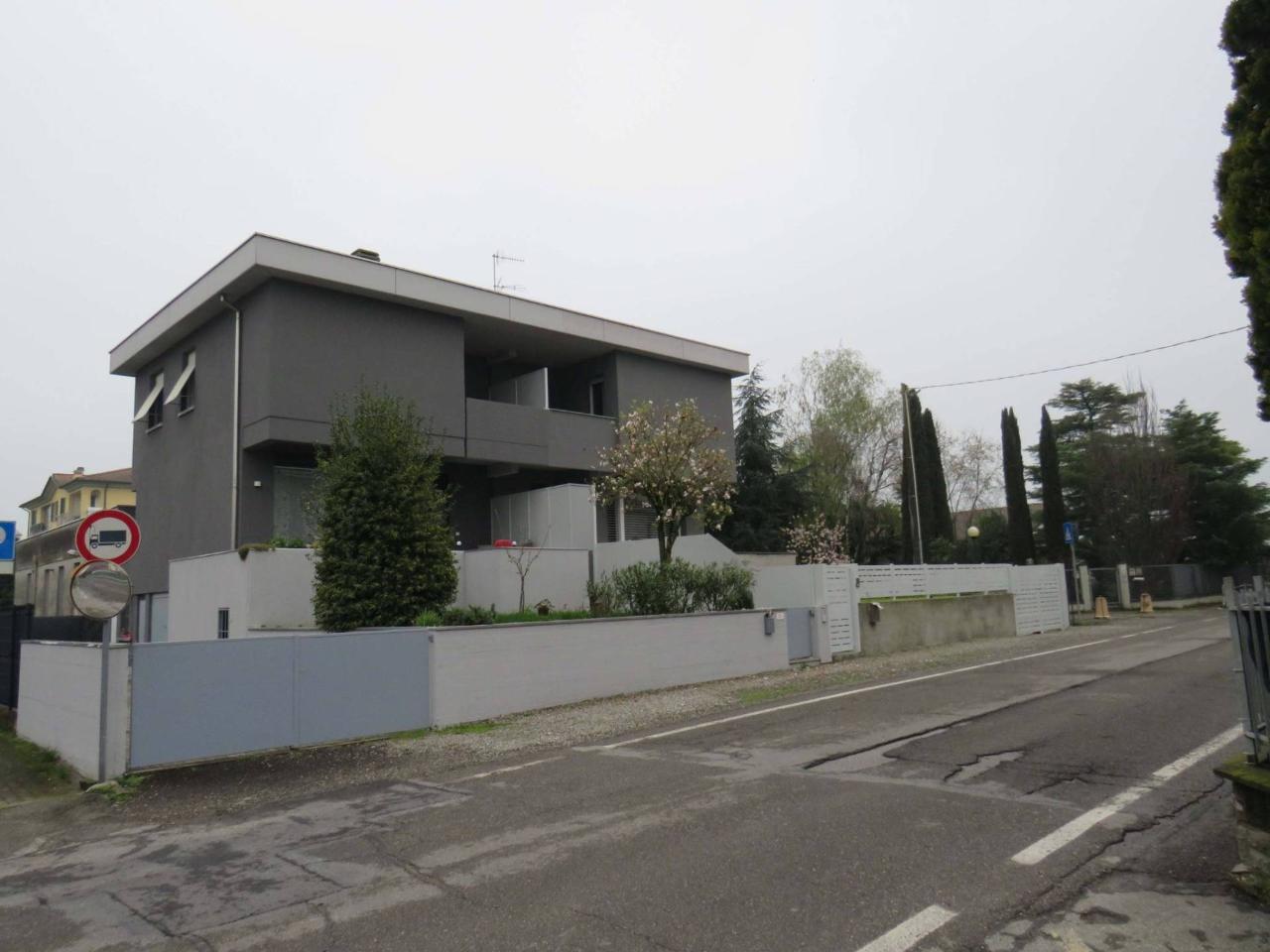 Casa indipendente in vendita a Fontevivo
