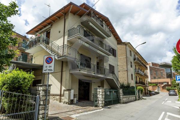 Terratetto plurifamiliare in vendita a Montepulciano