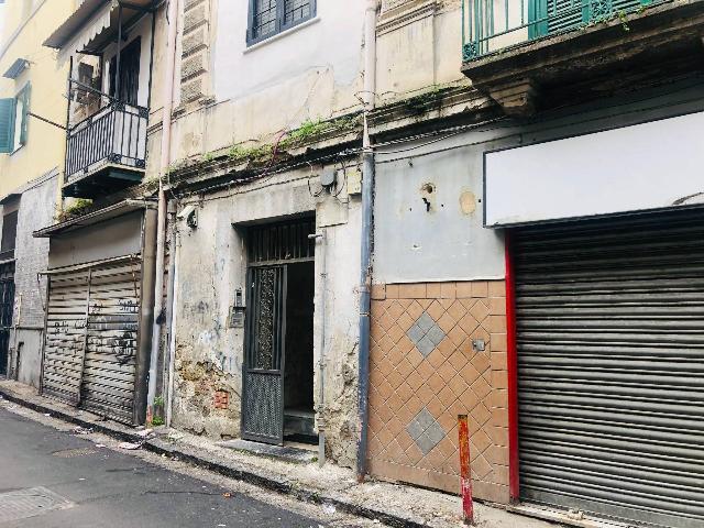 Bilocale in Via della Liguria 9, Napoli - Foto 1