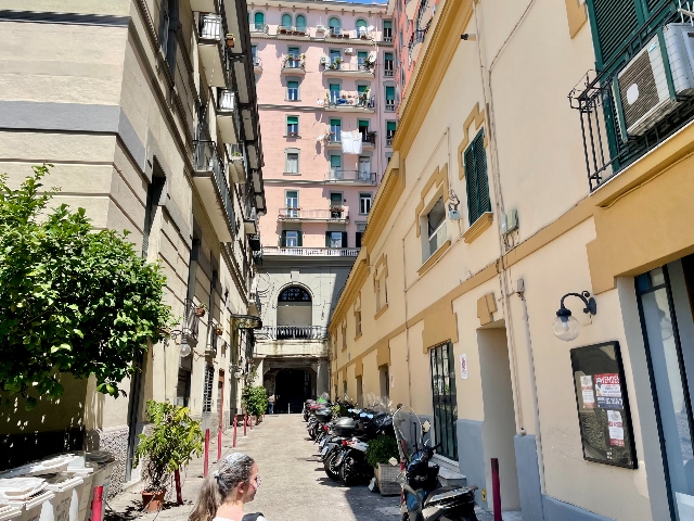 3-room flat in Via Torquato Tasso 169, Napoli - Photo 1