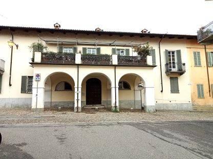 4-room flat in {3}, Corso del Piazzo - Photo 1