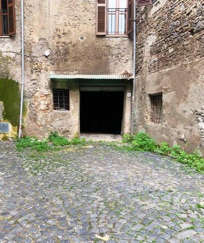 Warehouse in {3}, Via delle Cantine - Photo 1