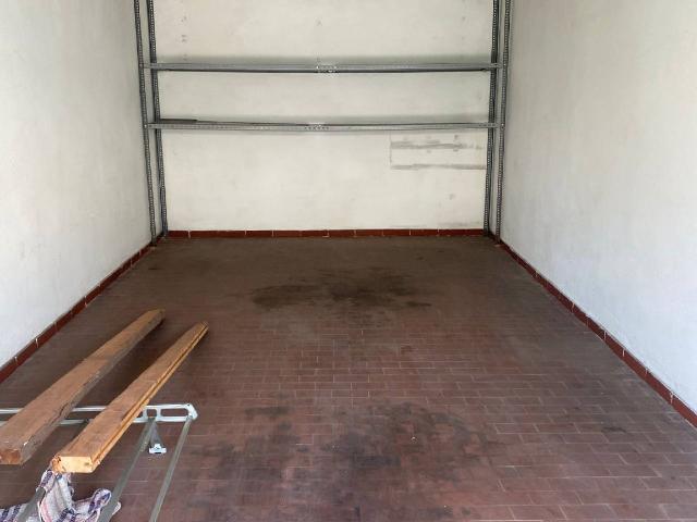 Garage or car box in {3}, - Photo 1