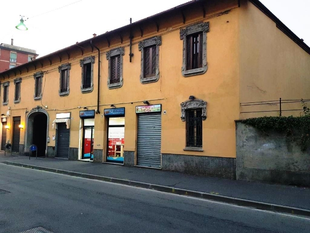 Negozio in Via Alessandro Coti Zelati 68, Paderno Dugnano - Foto 1