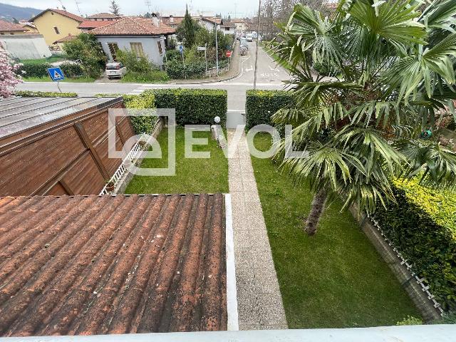 Villa a schiera in {3}, Viale Libertà 125 - Foto 1