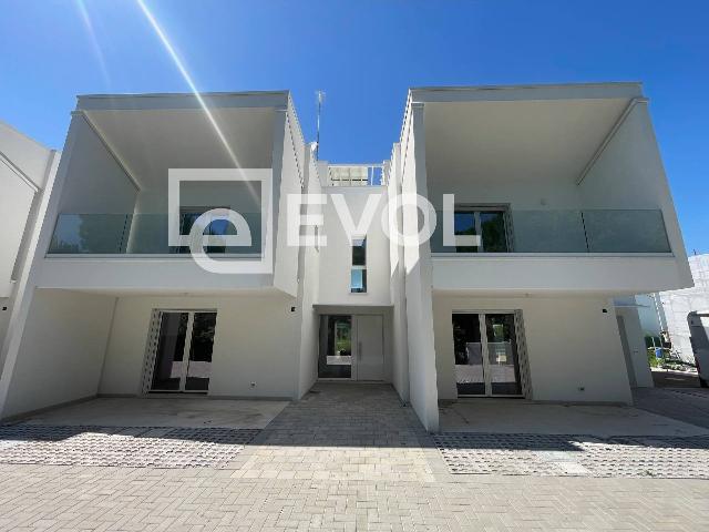 Villa a schiera in {3}, Viale Europa 116 - Foto 1