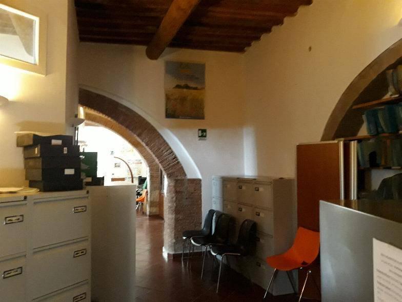 Ufficio condiviso in Via del Poggetto, Rosignano Marittimo, {3} - Foto 1