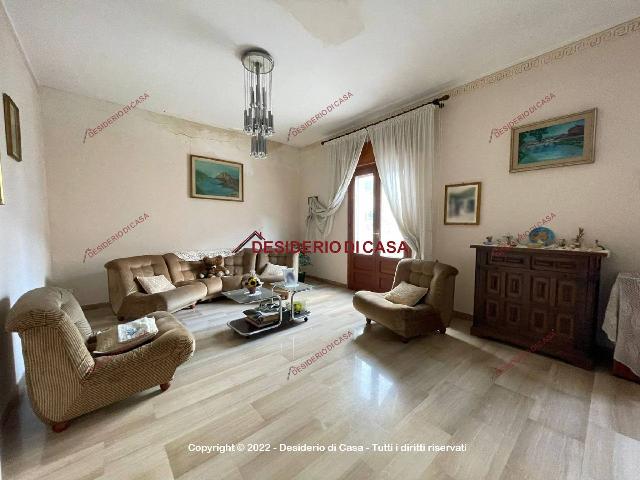 4-room flat in Via Libertà 47, Pollina - Photo 1