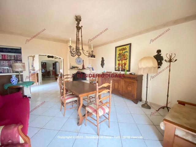 Mansion in {3}, Contrada Lancenia - Photo 1