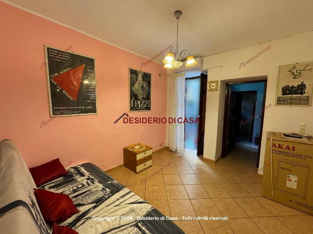 2-room flat in {3}, Corso Ruggero 146 - Photo 1