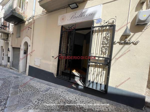 Gioielleria in Via Salvatore Spinuzza 28, Cefalu', {3} - Foto 1