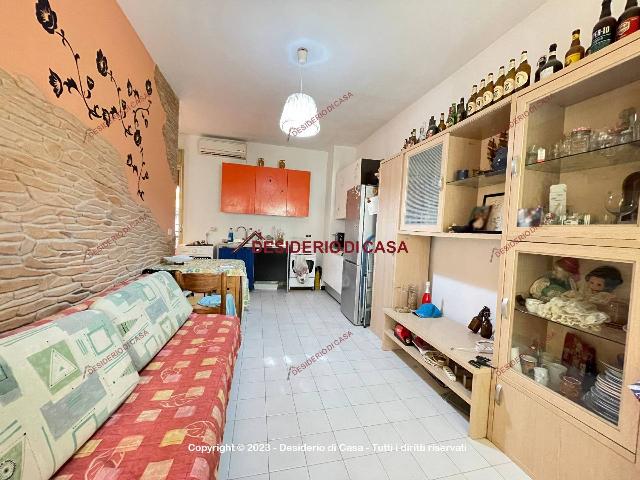 2-room flat in Viale Himera 16, Campofelice di Roccella - Photo 1