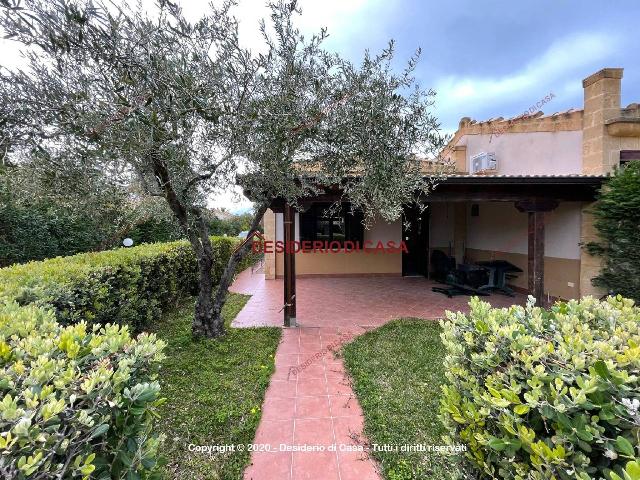 Terraced house in Viale Himera 5, Campofelice di Roccella - Photo 1