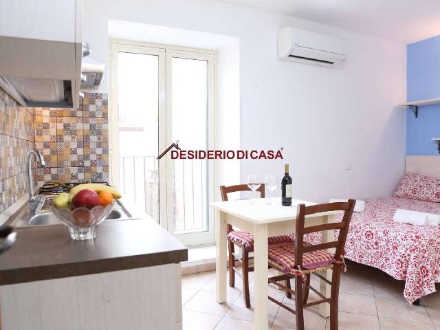 One-room flat in {3}, Corso Ruggero 73 - Photo 1