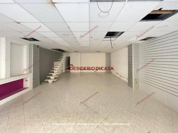 Negozio in Via 27 Settemb, Capo D'Orlando, {3} - Foto 1