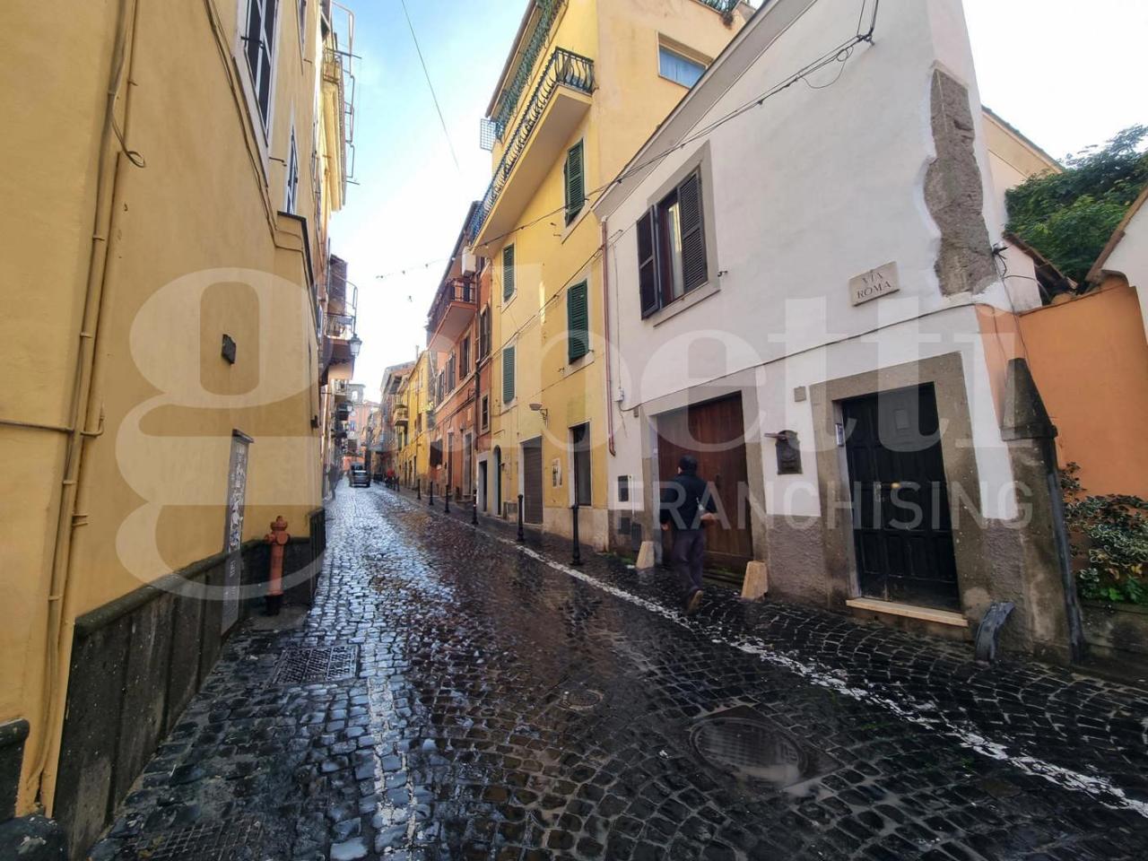Negozio in Via Roma  60, Marino, {3} - Foto 1