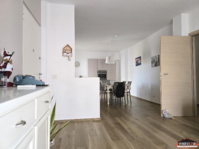 3-room flat in Via Bari 4, Adelfia - Photo 1