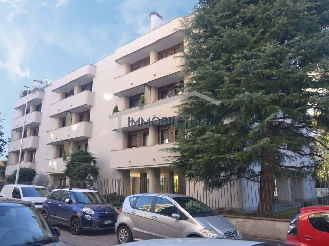 Penthouse in Via Magenta 75, Busto Arsizio - Foto 1