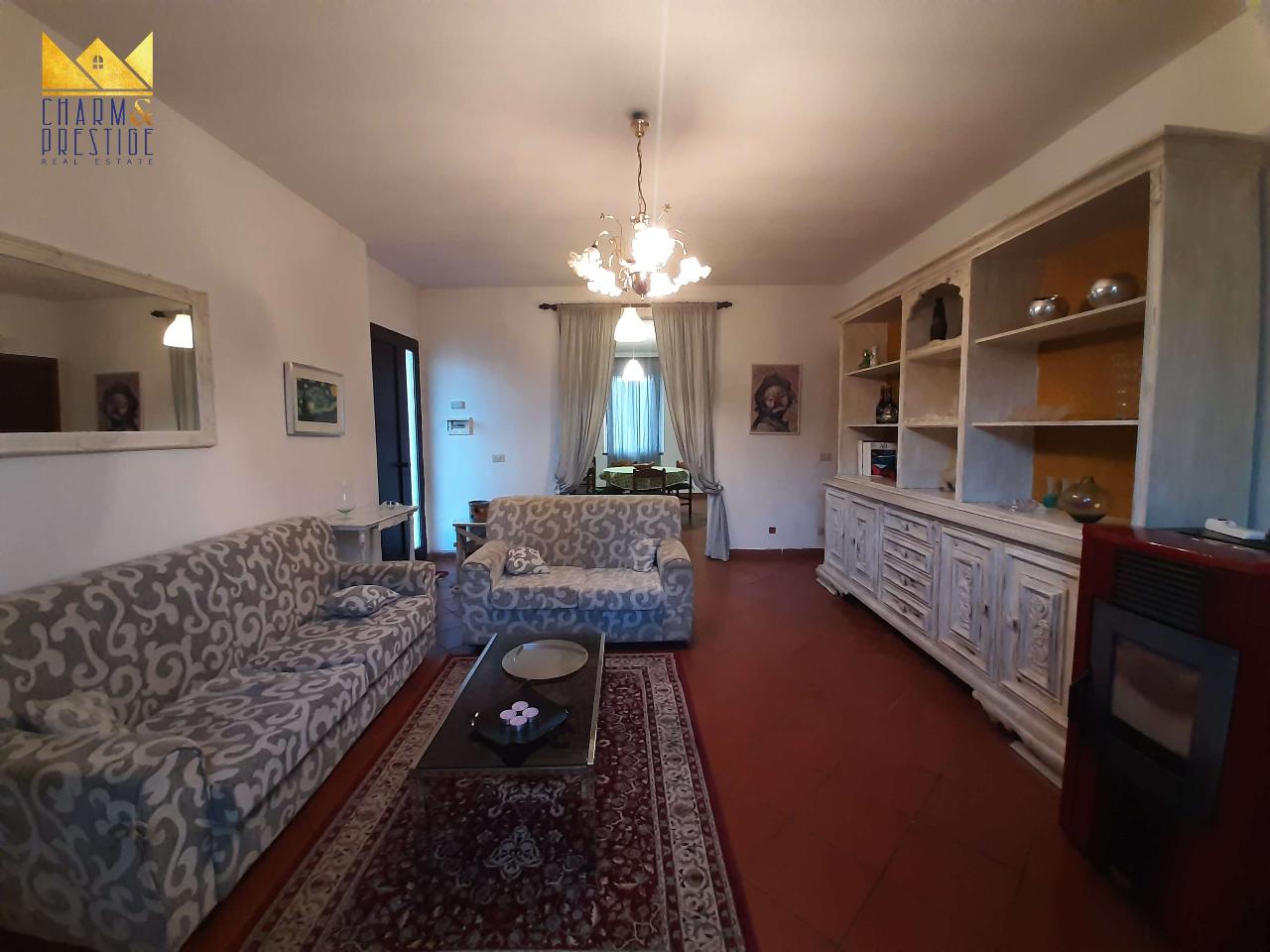 Villa bifamiliare in vendita a Laterina Pergine Valdarno