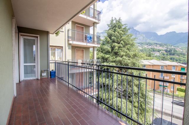 Vierzimmerwohnung in Via Francesca Manzoni 18, Lecco - Foto 1