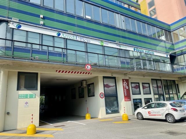 Ufficio in Corso Emenuele Filiberto, Lecco, {3} - Foto 1