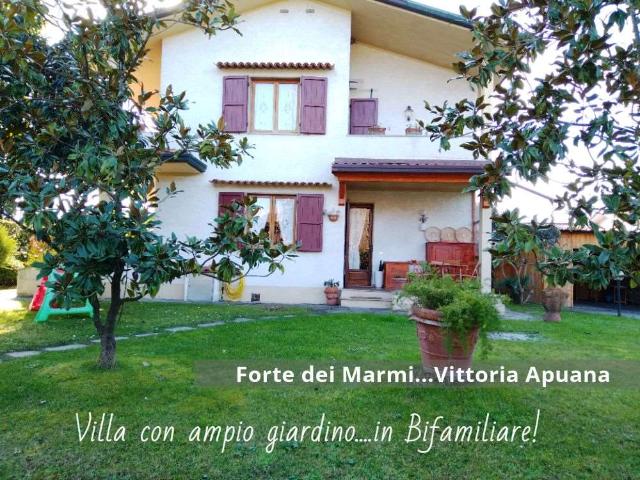 Two-family villa in Via Civitali, Forte dei Marmi - Photo 1