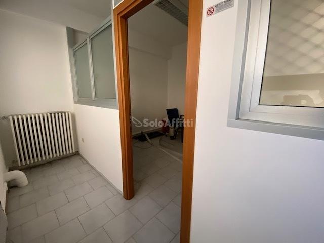 Ufficio in Savina Petrilli, Siena, {3} - Foto 2