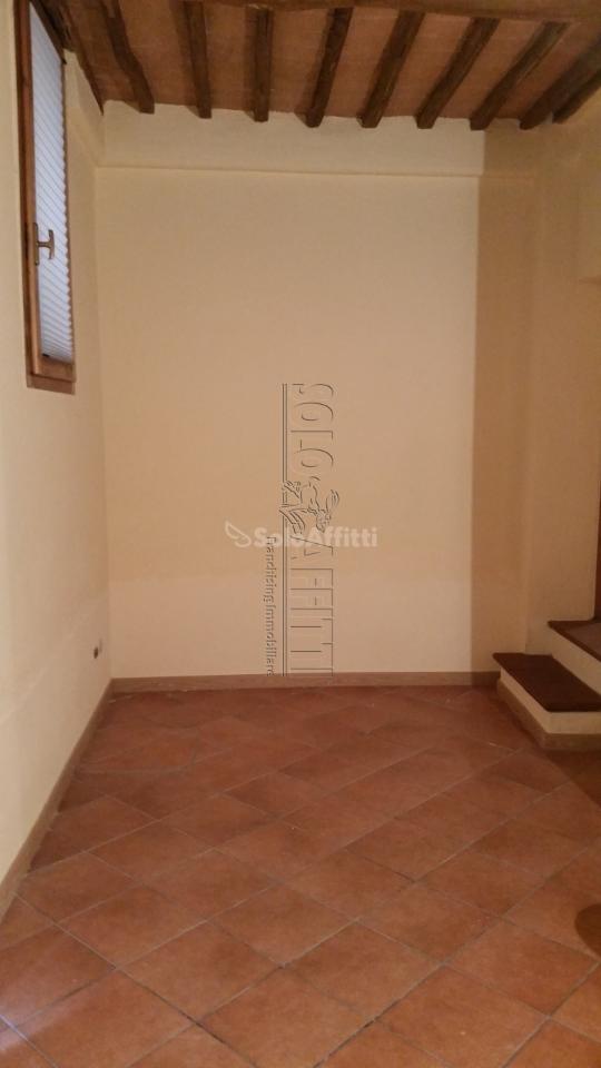 Negozio in Via San Vigilio, Siena, {3} - Foto 1