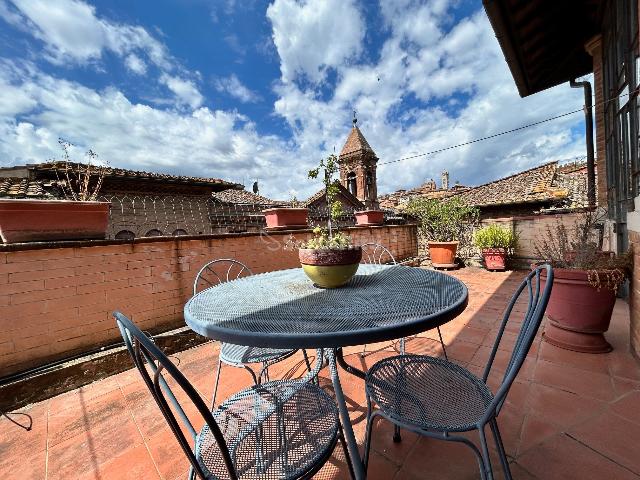 3-room flat in Via di Salicotto, Siena - Photo 1