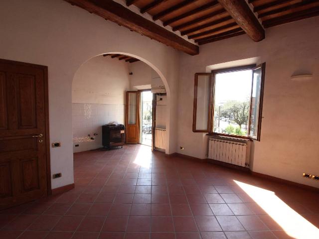 2-room flat in Piazza del Popolo, Montespertoli - Photo 1