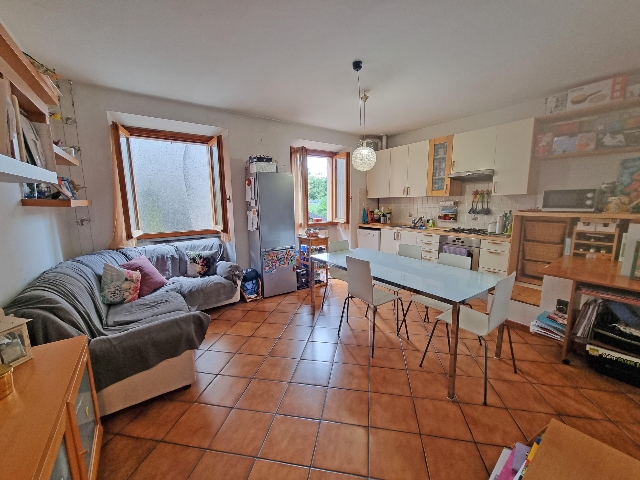 3-room flat in Via Guglielmo Marconi, Angera - Photo 1