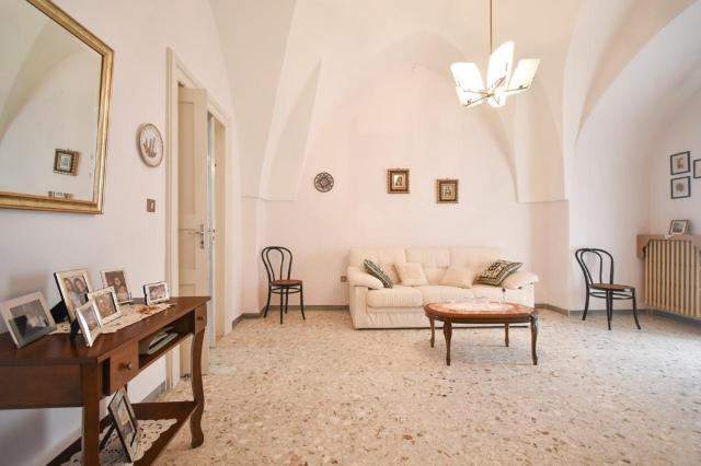 Detached house in Corso Mazzini, Ostuni - Photo 1