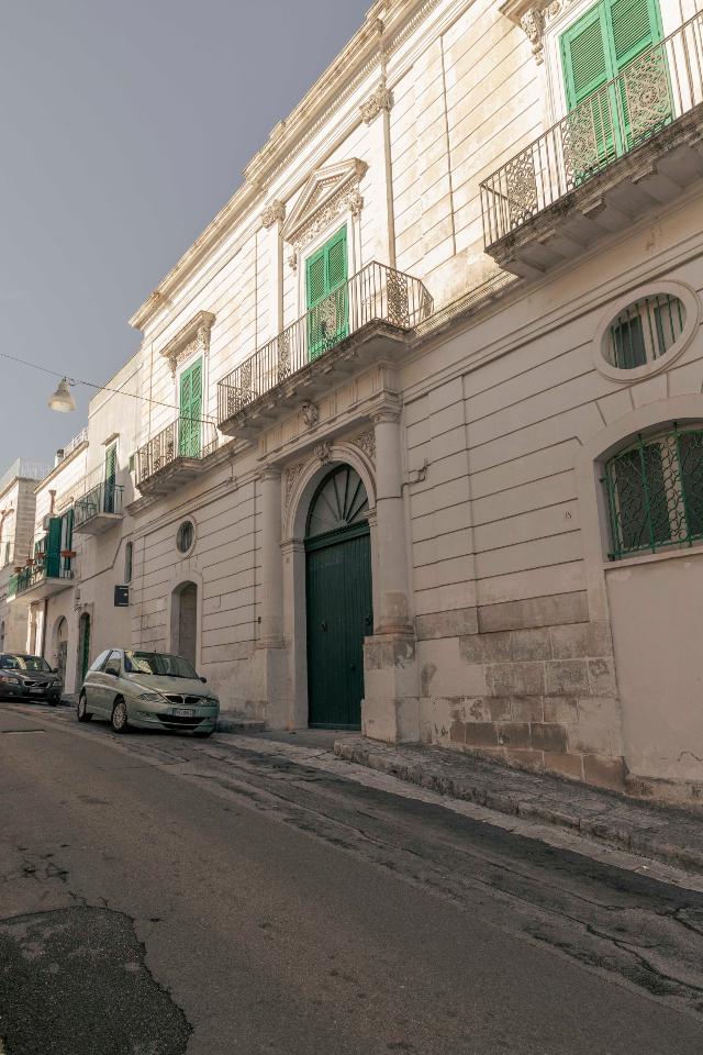Palazzina commerciale in Via Martiri di Kindu, Ostuni, {3} - Foto 1