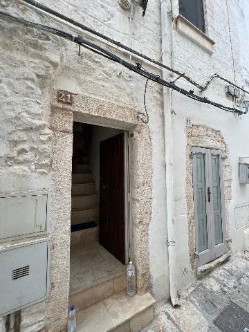 Detached house in Via F. Incalzi Antonelli, Ostuni - Photo 1