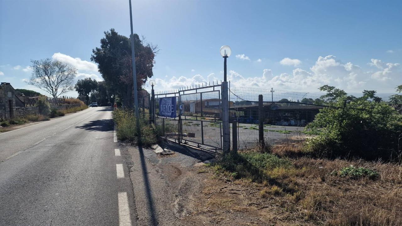 Negozio in , Tarquinia, {3} - Foto 1