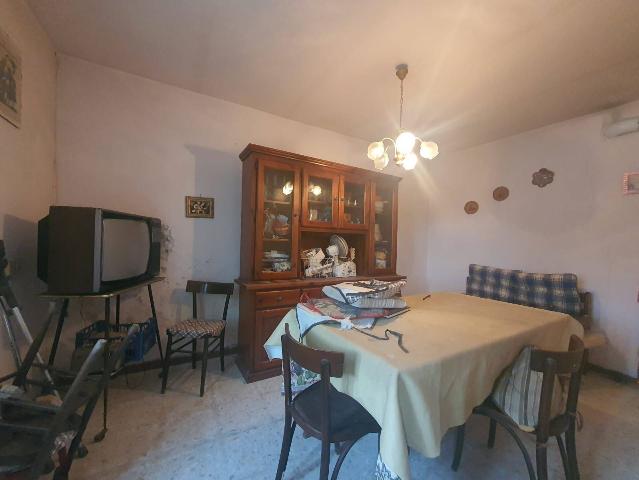 Vierzimmerwohnung, Viterbo - Foto 1