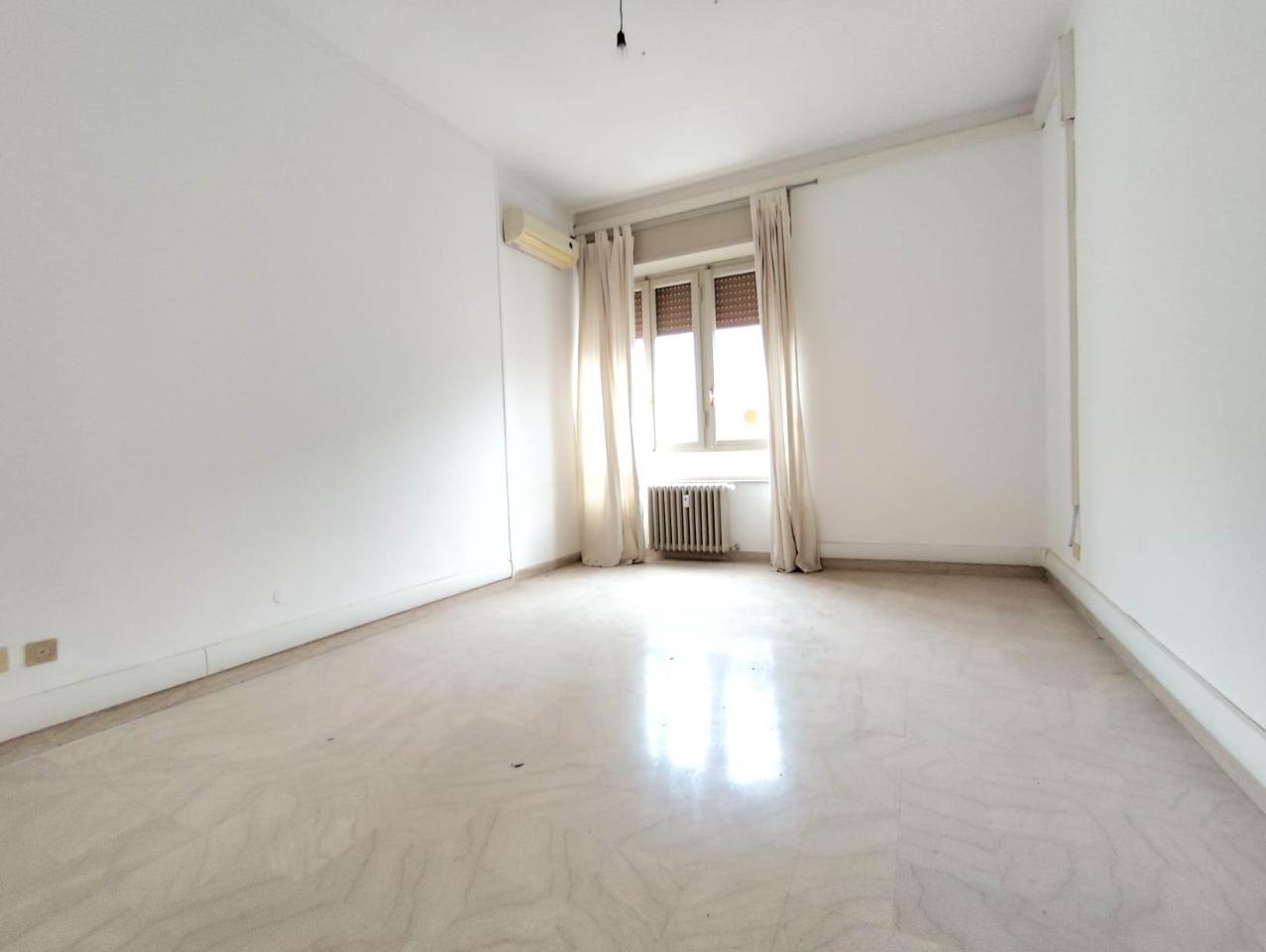 Ufficio in , Terni, {3} - Foto 2