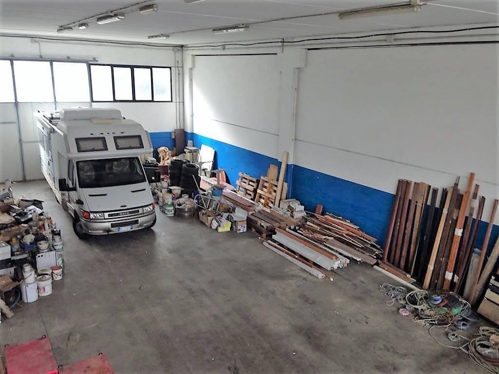 Capannone in , Viterbo, {3} - Foto 1
